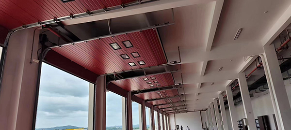 海晏工业翻板门 海晏工业翻板门