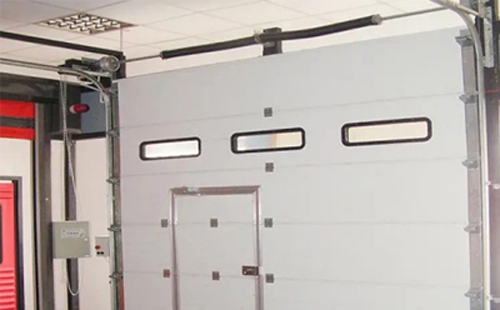 海晏工业提升门的安装方法