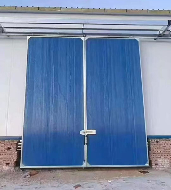 海晏工业门在大型仓储物流通道中的应用实例