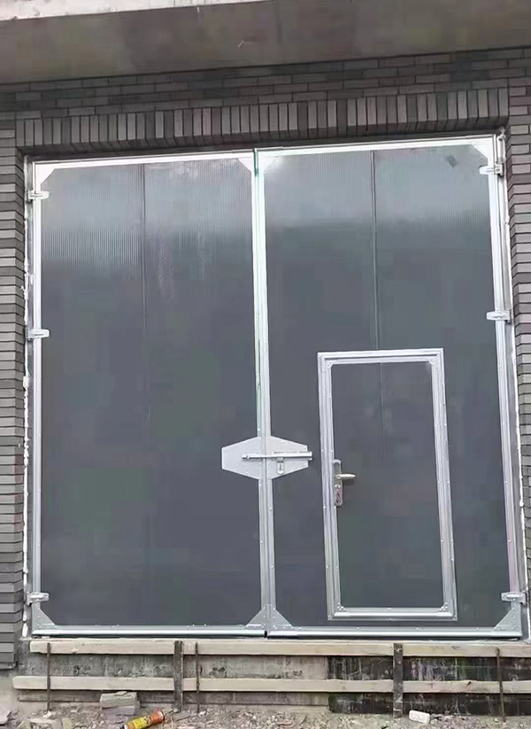 海晏工业平开门在大型设备制造车间的应用实例