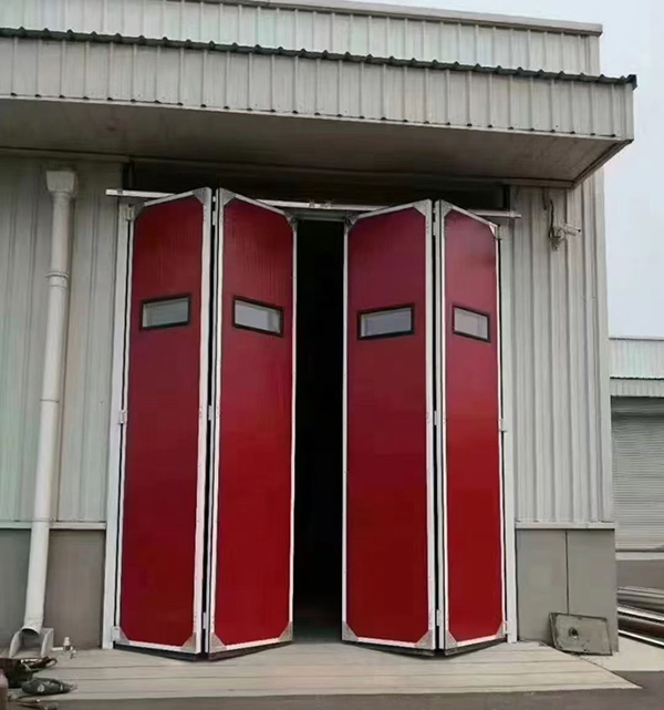 海晏工业折叠门在大型装配车间出入口的应用实例